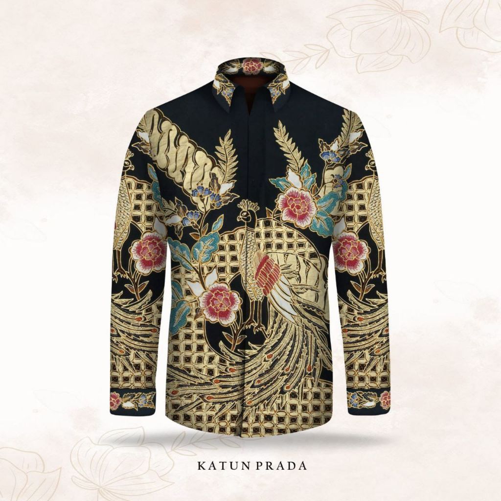 kain batik tulis katun prada emas bahan katun warna hitam motif bunga. er
