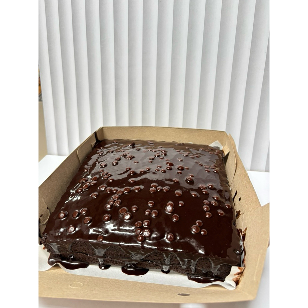 

BROWNIES CAKE
