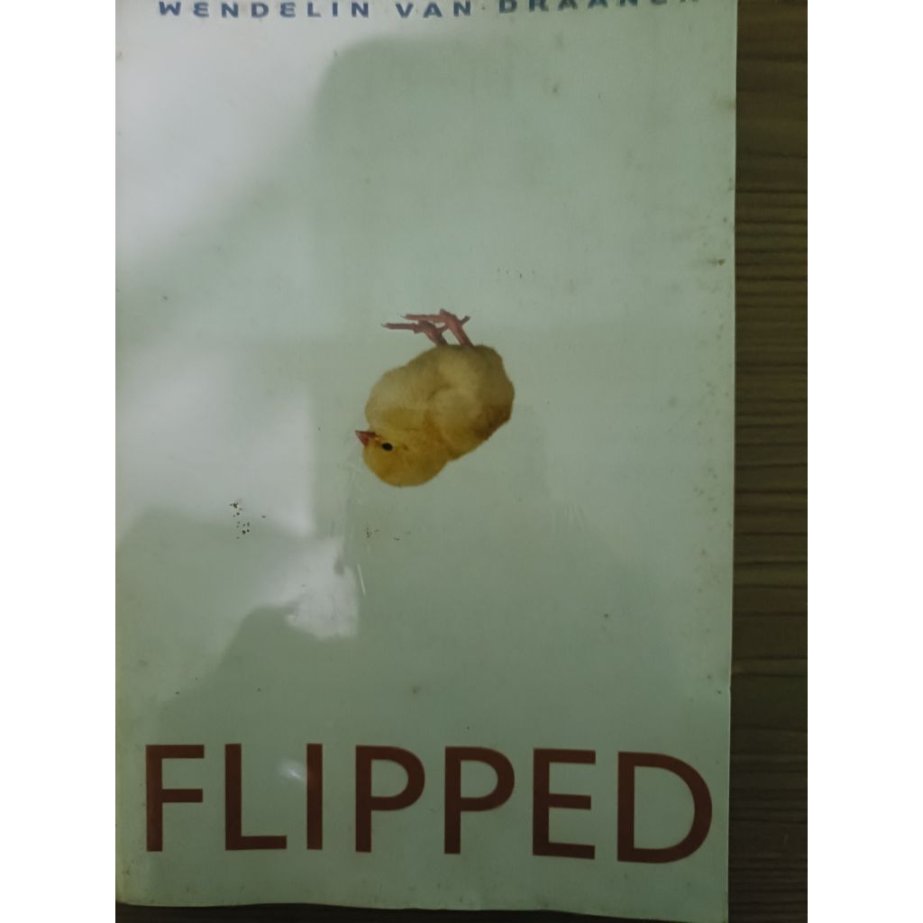 PRELOVED NOVEL BEKAS FLIPPED BAHASA INGGRIS ORI