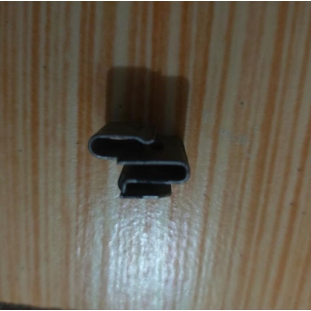 clip channel list kaca mercedes Benz W124