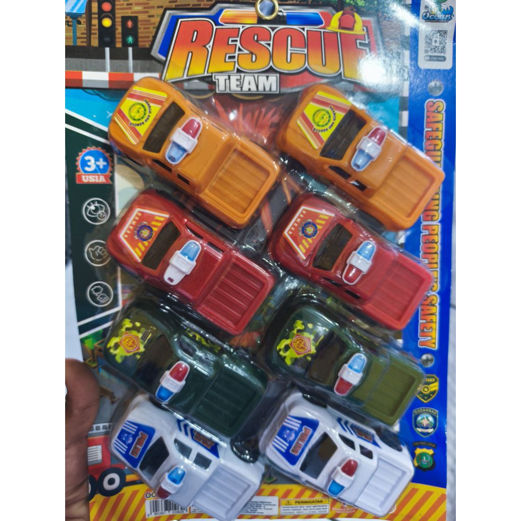 mobil-mobilan anak kecil