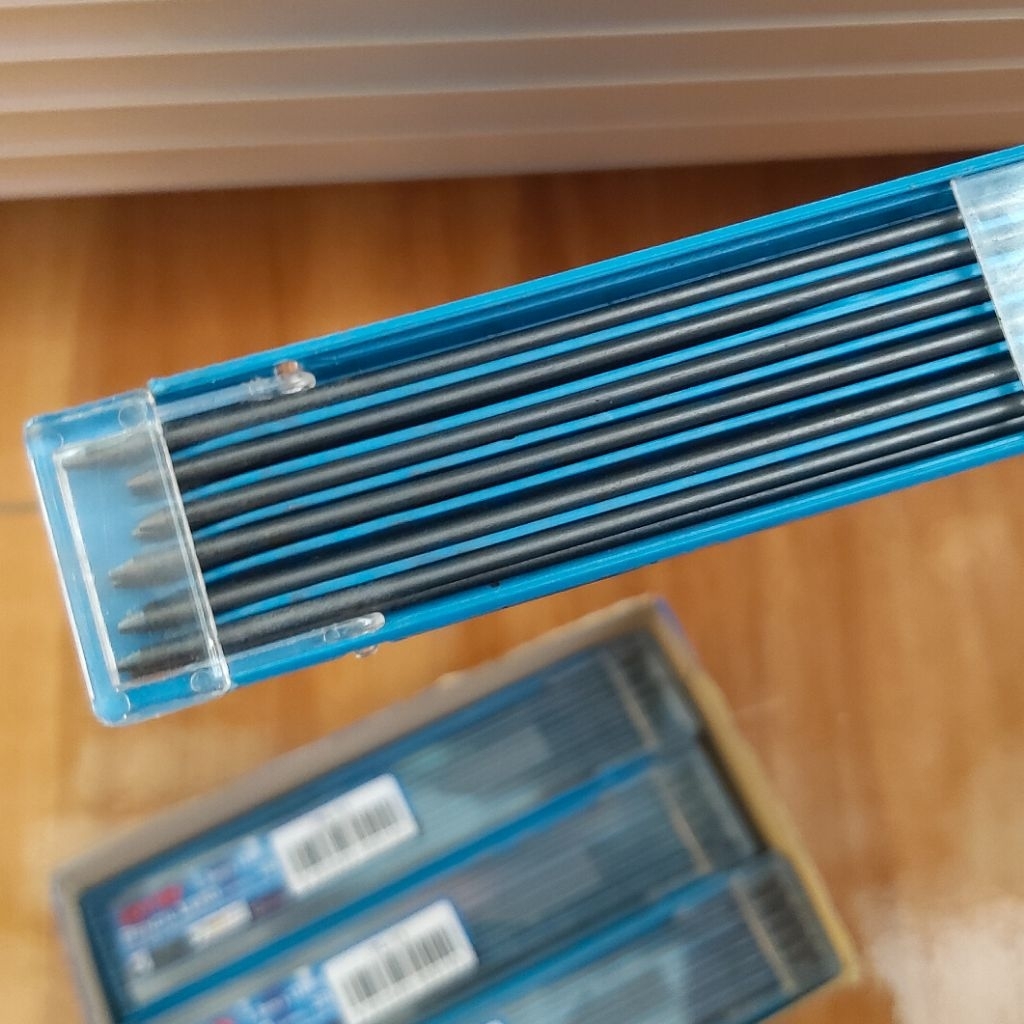 

Isi pensil besar JOYKO PL-11 Pencil lead 2B