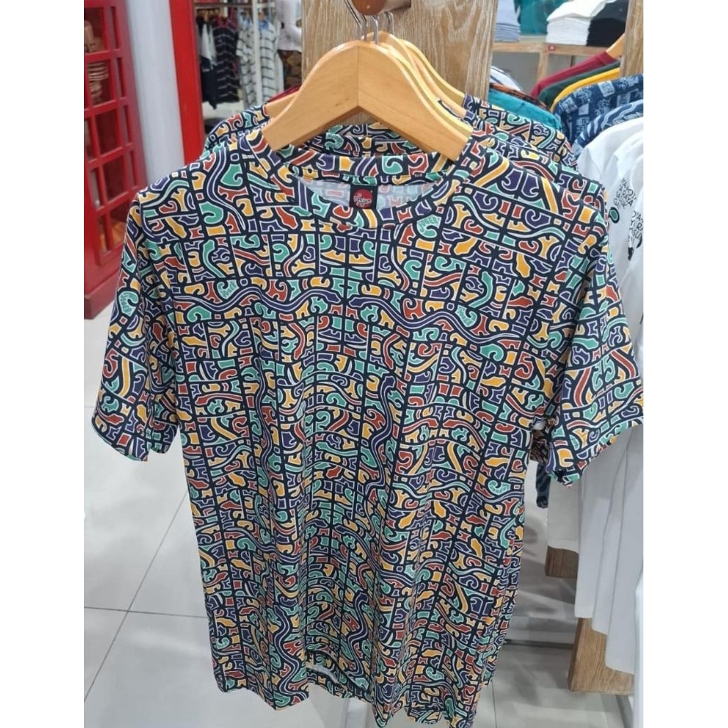 KAOS LENGAN PENDEK PRIA EXCLUSIVE JOGER. KAOS MOTIF ABSTRAK FULL ORIGINAL JOGER. OLEH OLEH BALI