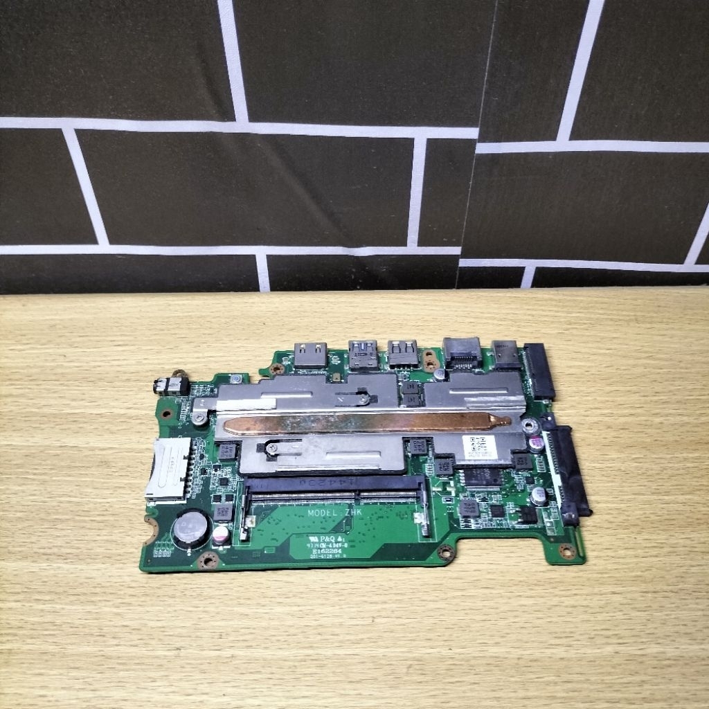 Motherboard Mainboard Mobo Mesin Normal Nyala Hidup Laptop Acer Es1-131 Es1-111 e3-111 e3-112