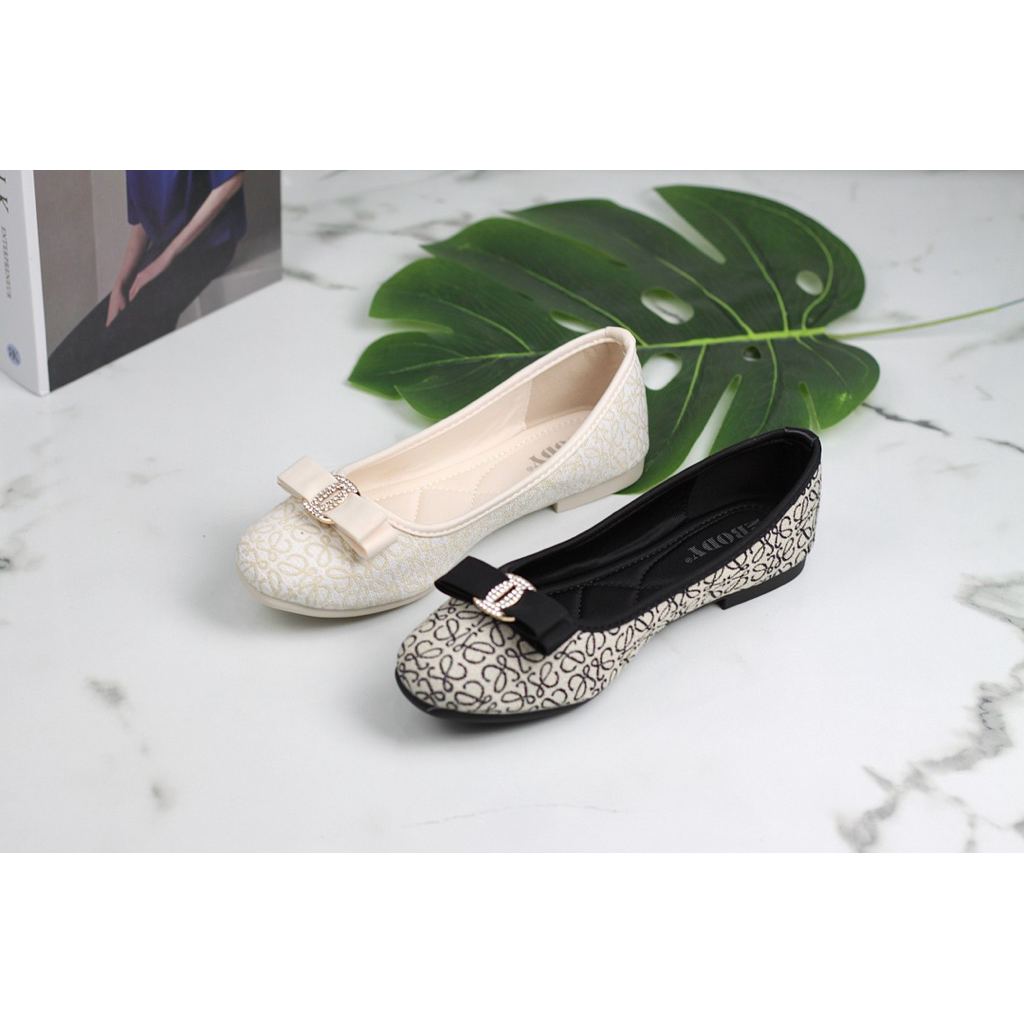 Bolencia x NoBody Sepatu Wanita Flatshoes NB-926-520 Size 36-40