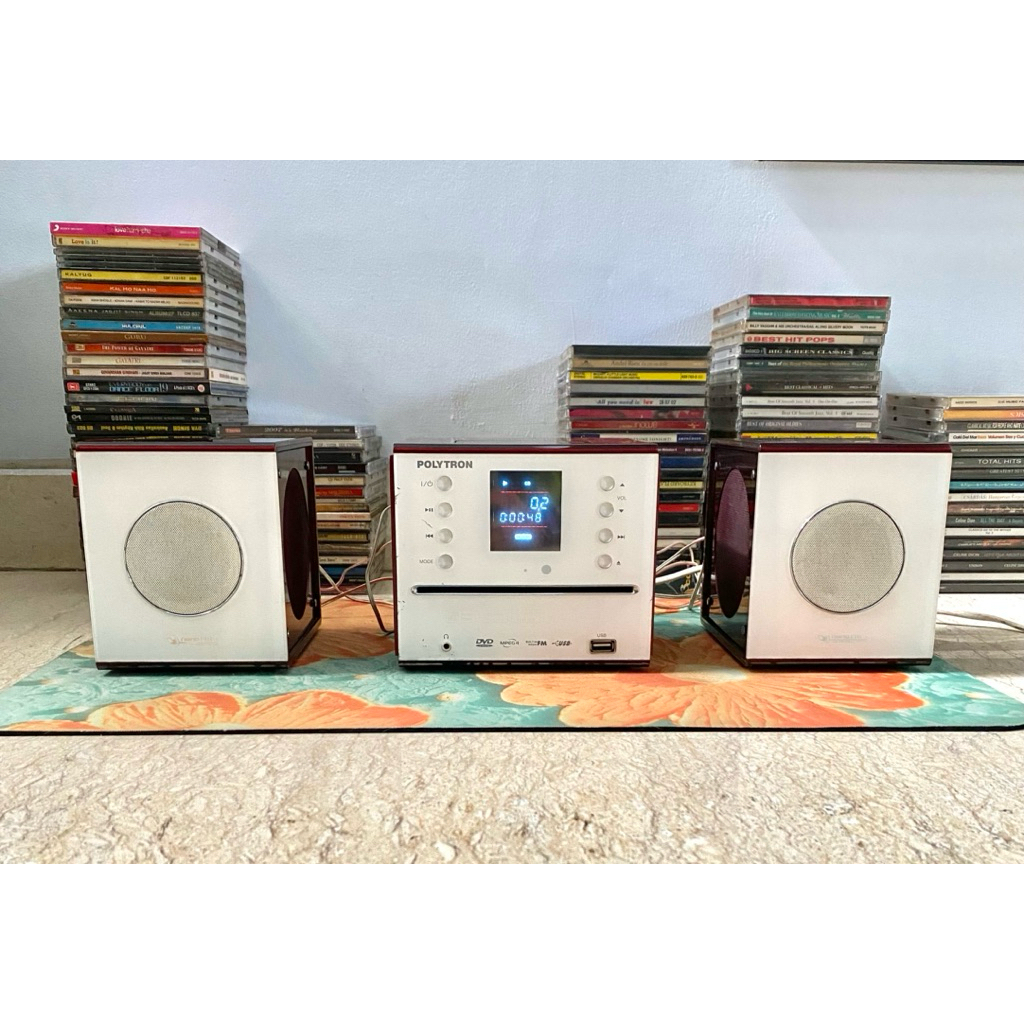 Mini Hi-Fi Audio System dengan Speaker + Remote