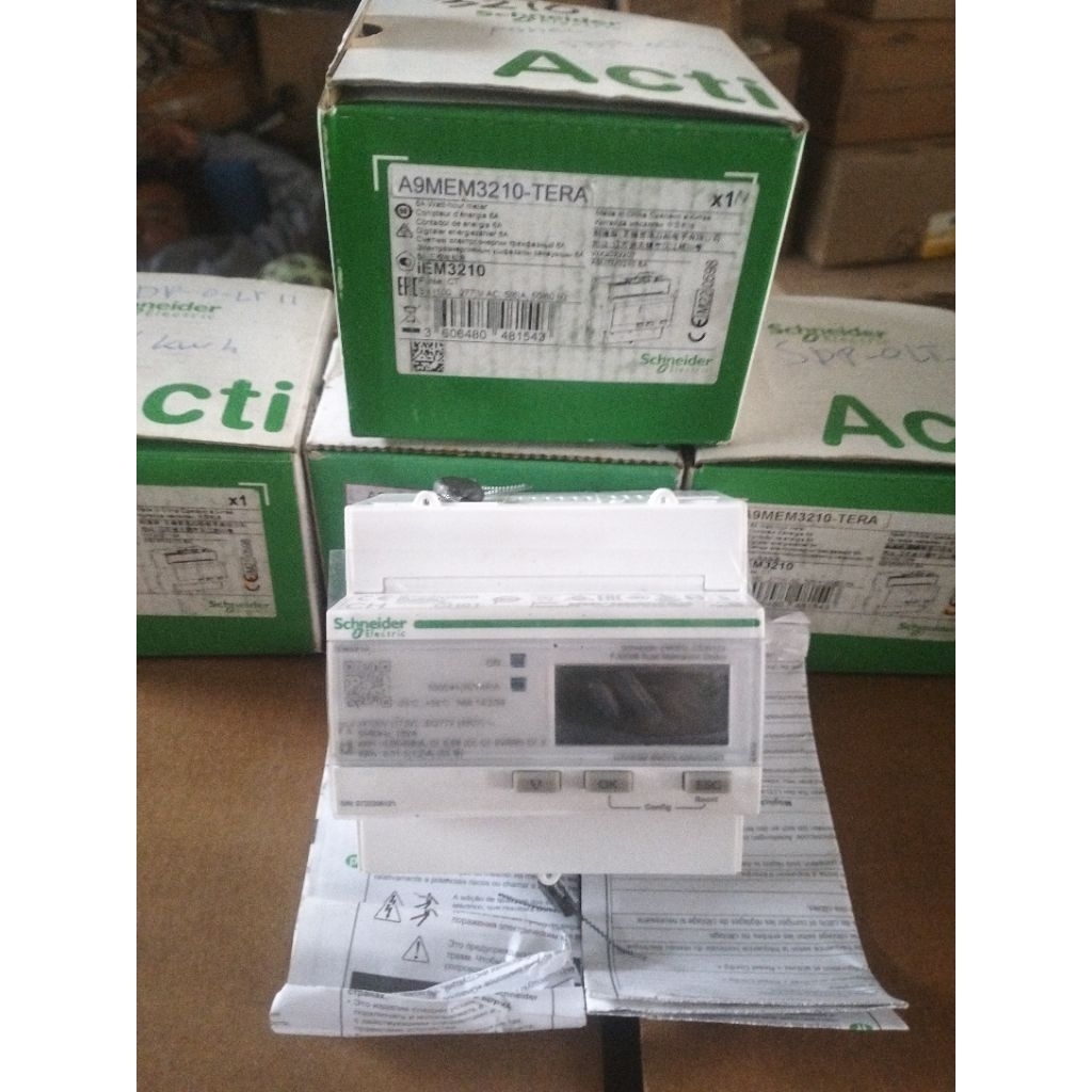 KWH METER SCHENIDER 3210 IEM3210 3Phase 3210 + Tera A9MEM3210