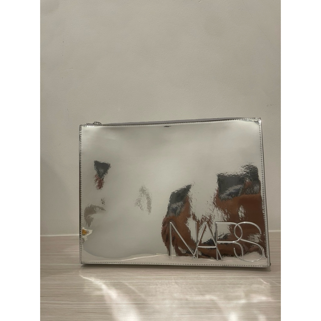 POUCH NARS COSMETICS