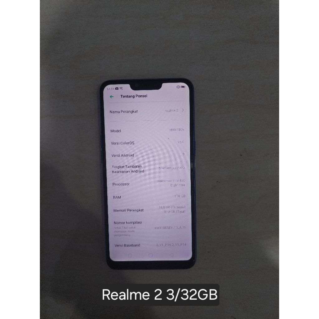 Hp Realme 2 3/32GB second siap pakai normal Handphone