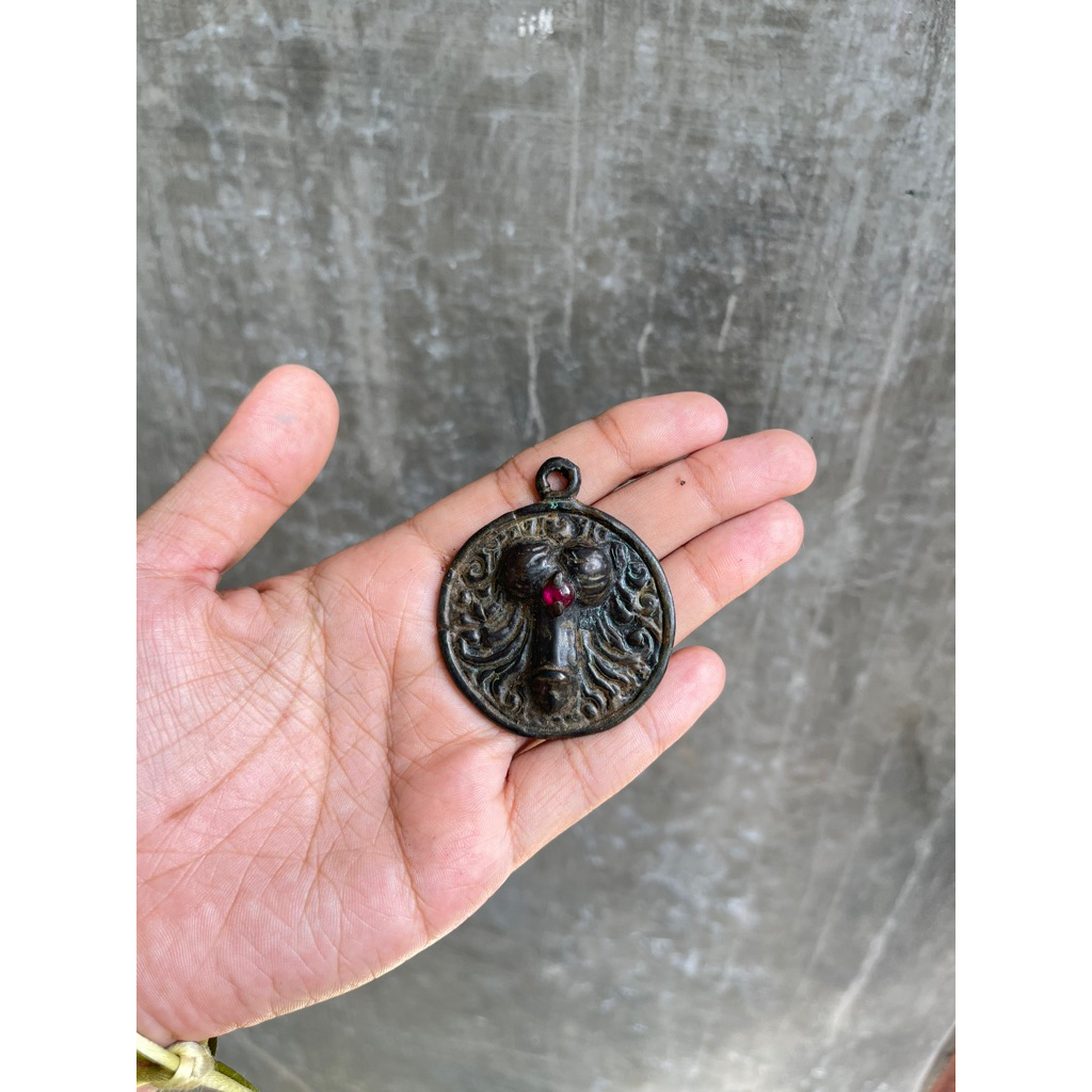 liontin majapahit model lanangan - liontin kalung