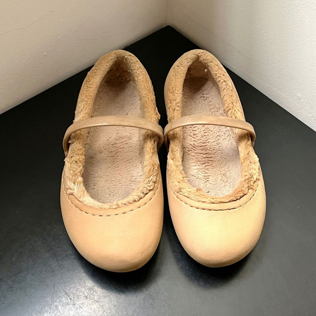 PRELOVED Mary Jane Fluffy Fur Flats