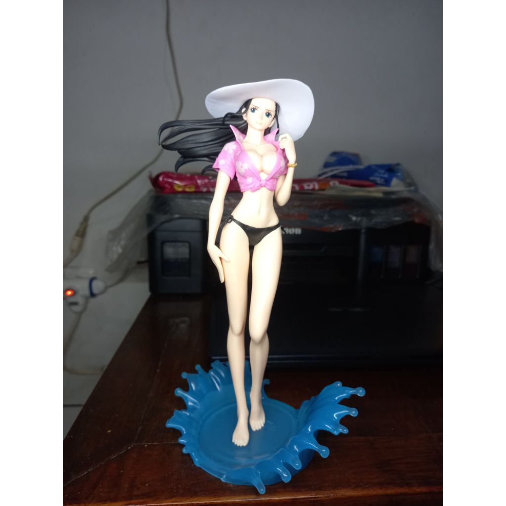 Action figure Nico robin one piece
