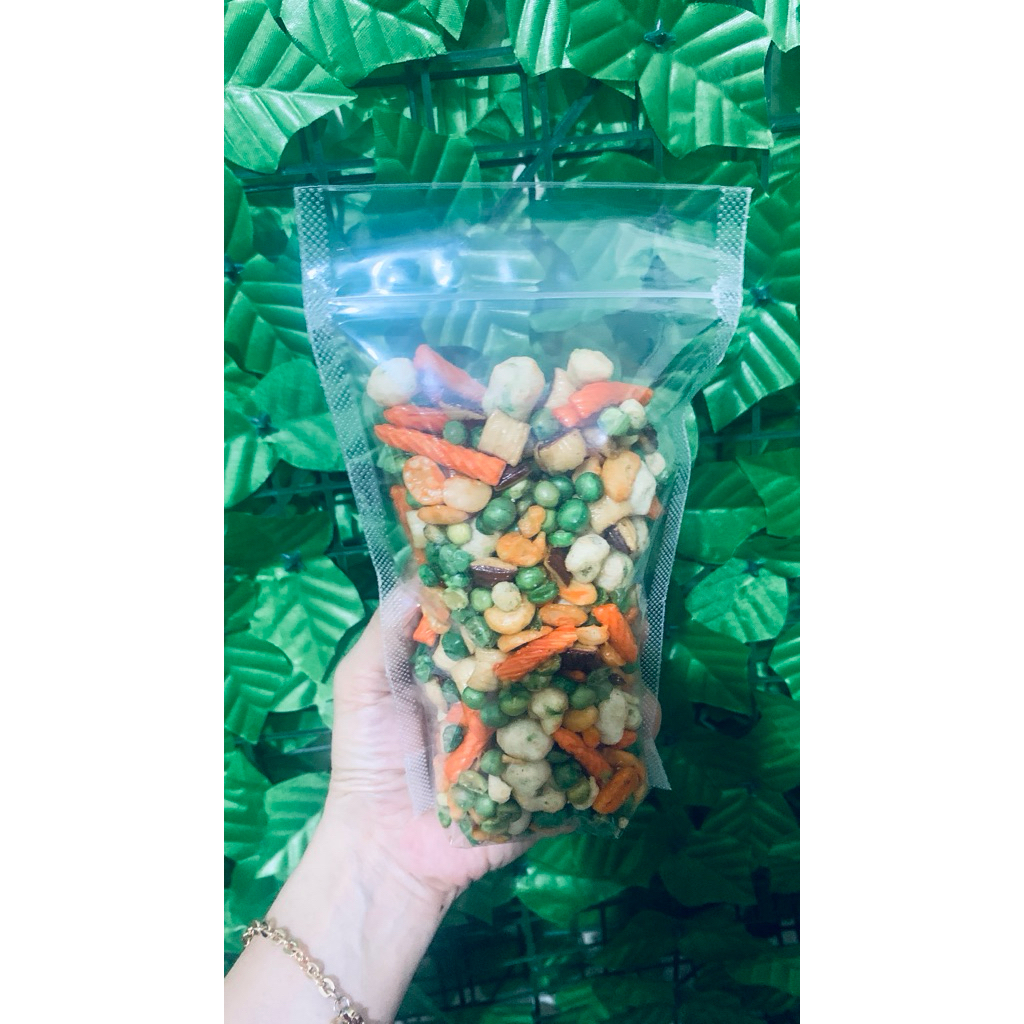 

Kacang Arcis Campur 1/2 kg