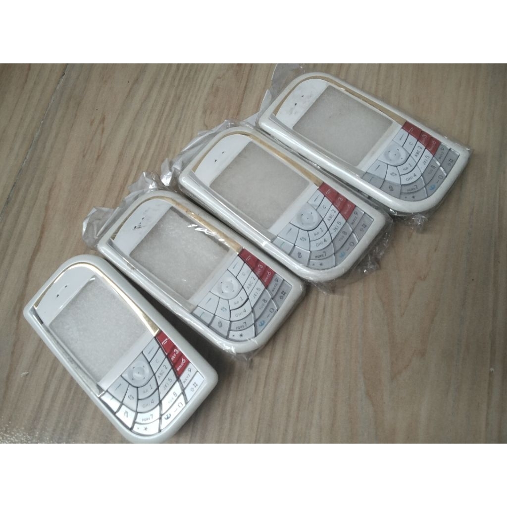 CASING CHASING NOKIA JADUL MODEL KETUPAT 7610 PUTIH