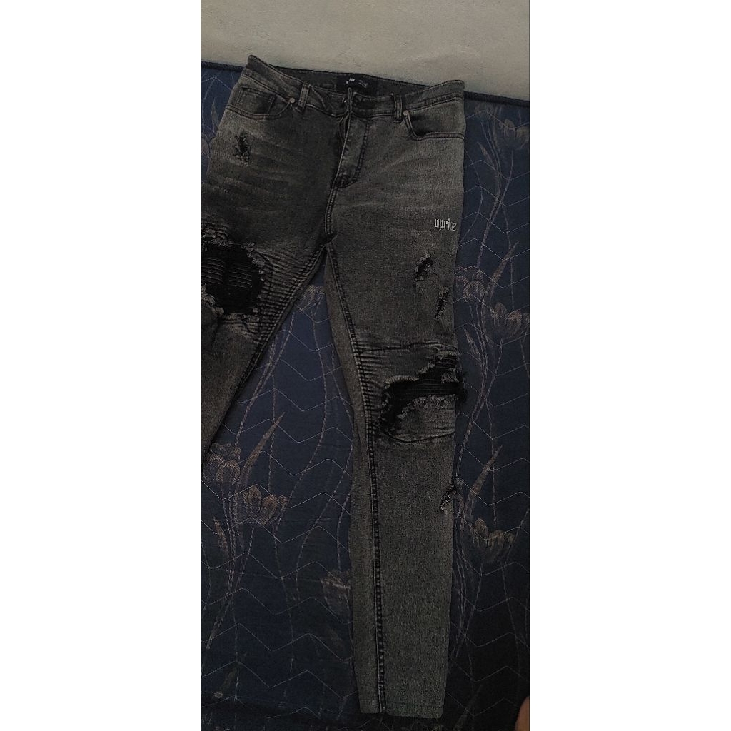 UPRISE skinny jeans