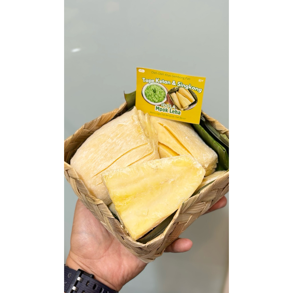 

Tape singkong Jawa asli pati 1 besek