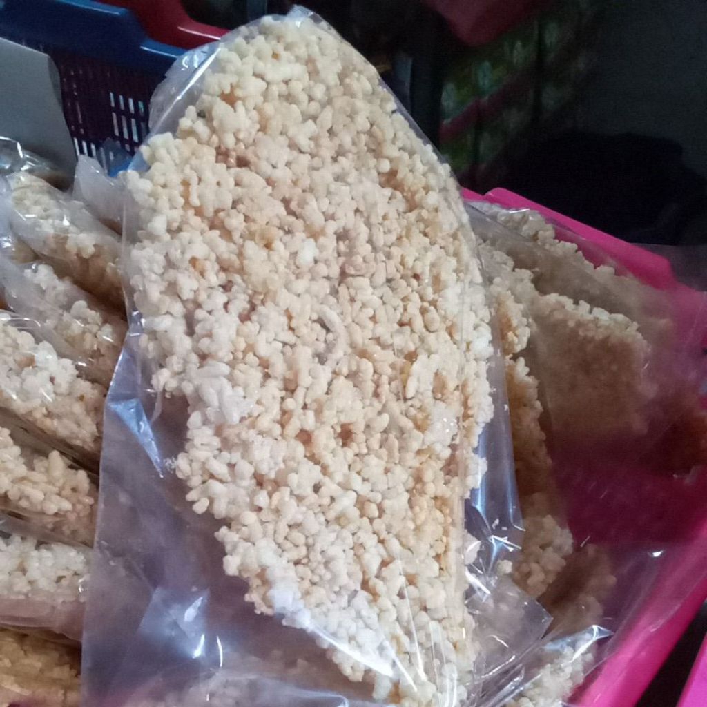 

INTIP . NASI GORENG MATAHARI Rp 4.000