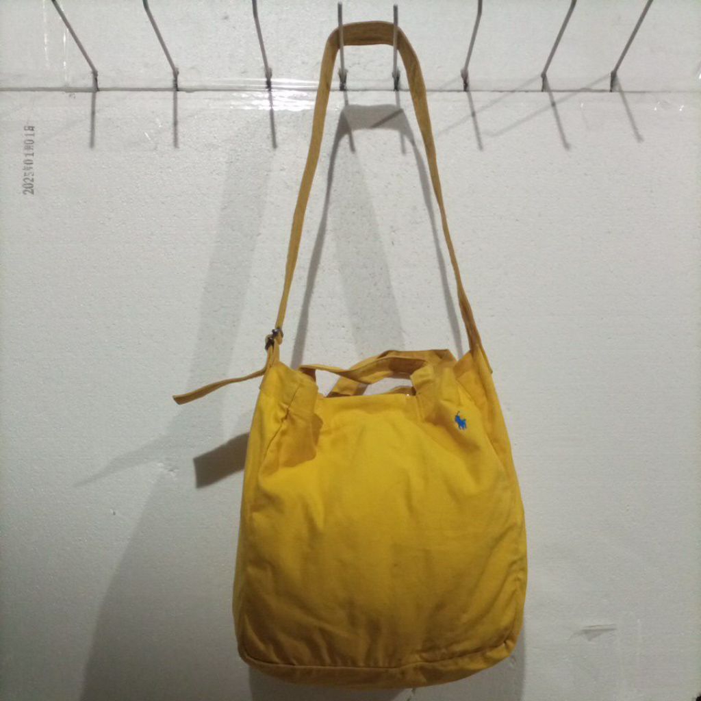 Polo Ralph Lauren Sling Bag-alas-31x14cm-tinggi-31cm-preloved