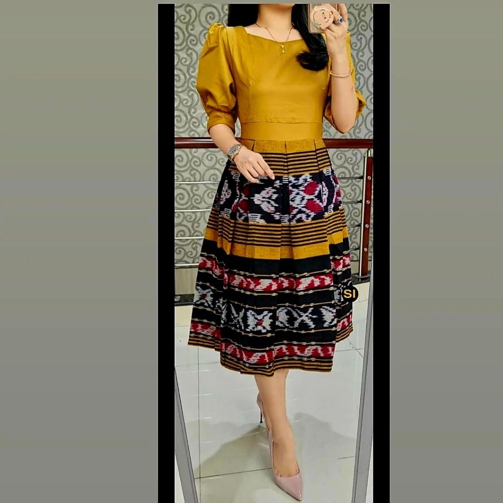 BAJU DRESS TENUN BLANKET ETNIK DRESS TENUN JEPARA DRESS TENUN NTT SUMBA DRESS TENUN NTT LURIK BUNGA 
