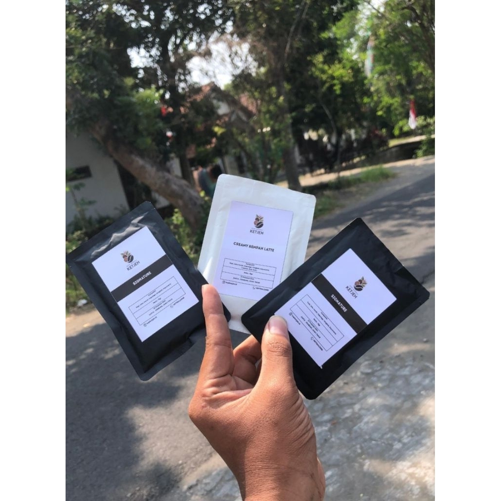 

Kopi rempah ketjeh 15gr || Perpaduan kopi dan rempah pilihan