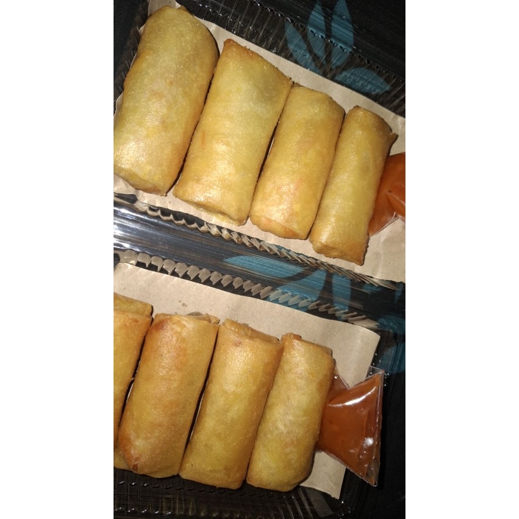 

Lumpia Bengkoang (1pack isi 4pcs + saus cocol)