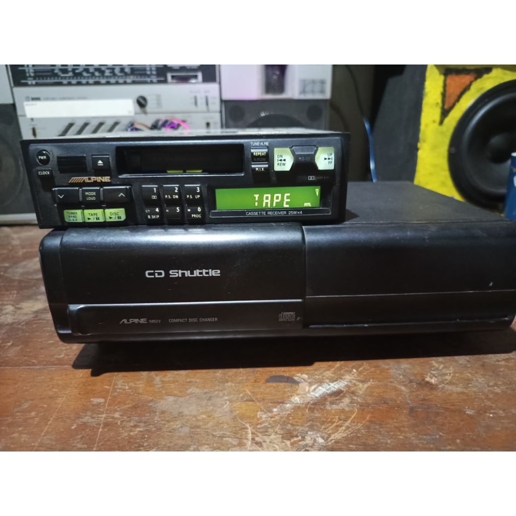 Single din ALPINE & CD CHANGER ALPINE