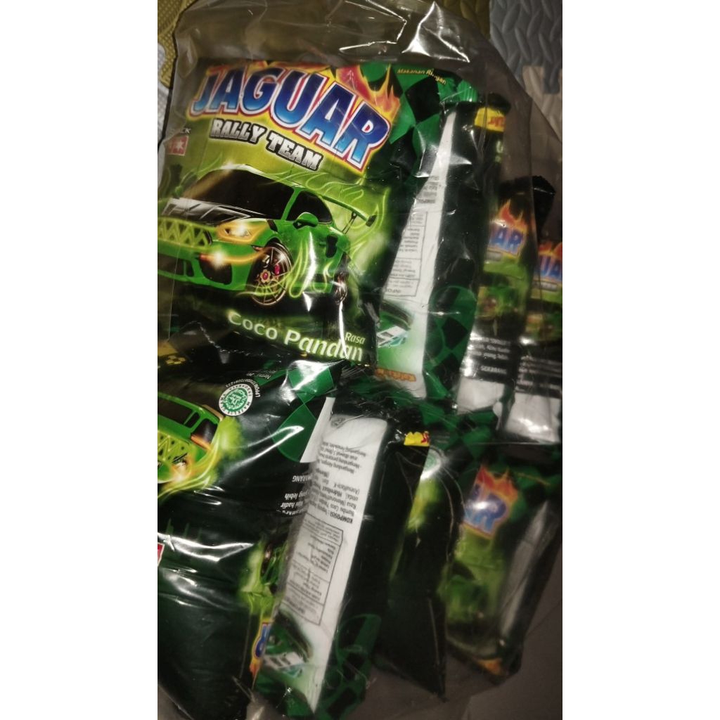 Yummy Mamii Jaguar Ciki Berhadiah 10 Pcs Berhadiah Uang Tunai Dan Mainan Anak Anak