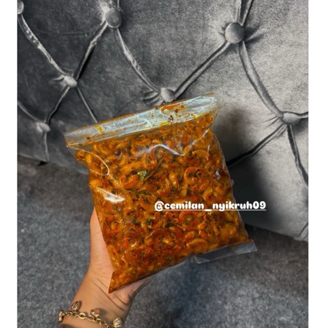 

MAKRONI CIKRUH DAUN JERUK 250gram