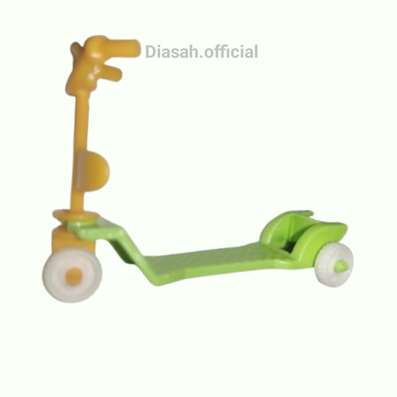 Mainan anak skuter lucu scooter roda 3 kecil