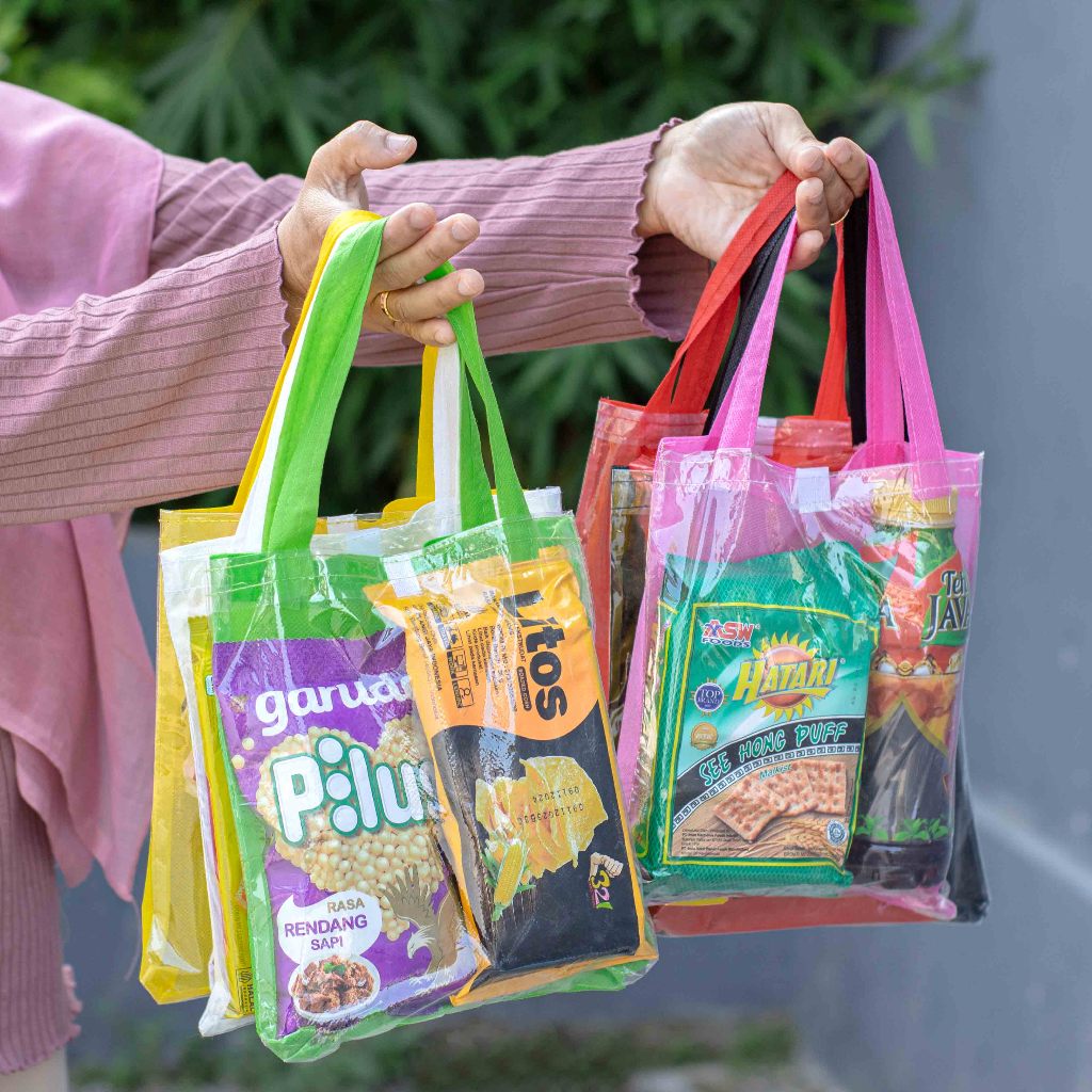 

TAS GOODIE BAG MIKA KOMBINASI MODEL PIPIH READY STOK - SIAP KIRIM