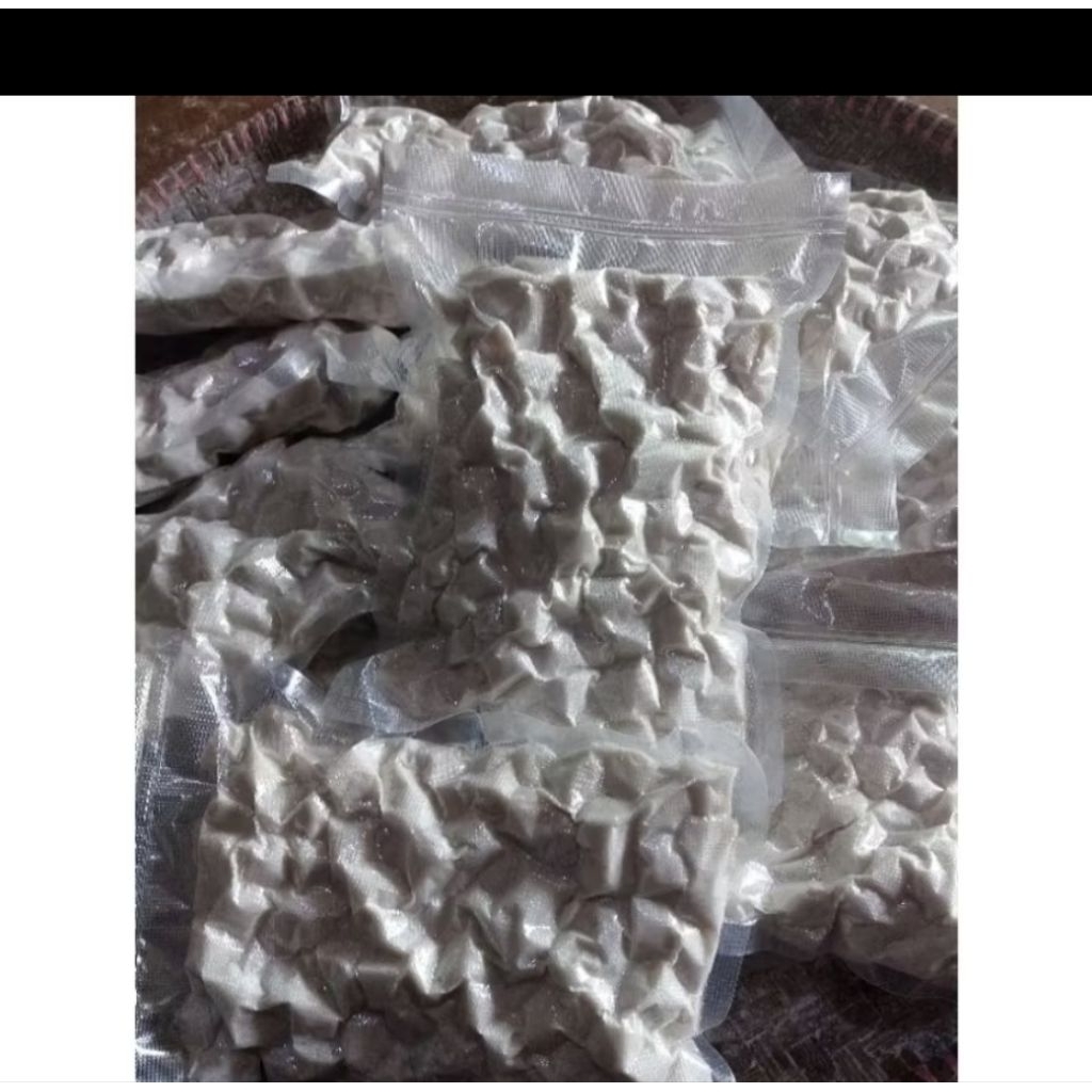 

CIMOL MENTAH ISI 100 PC FREE BUMBU CABE DAN BUMBU ASIN