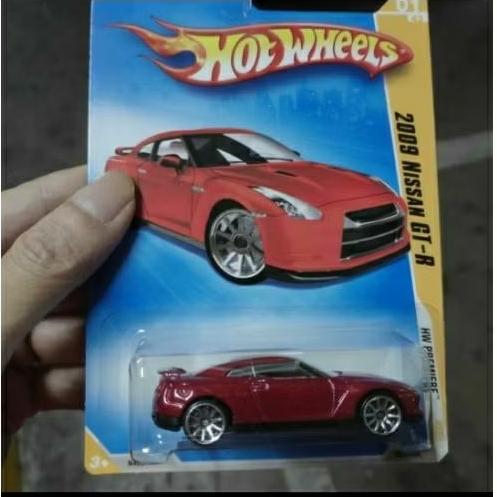 hot wheels 2009 Nissan GTR GT-R r35 first edition premier red merah bkn skyline r33 r34 silhouette l
