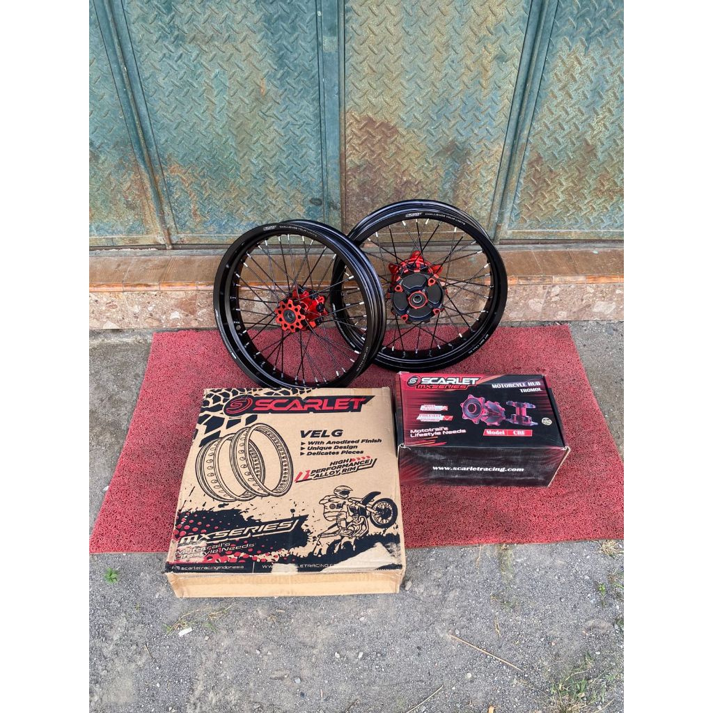 Rakitan Velg Set Supermoto CRF Scarlet Baru Ring 17 Tanpa Ban Ukur Velg 250/300 dan 300/350