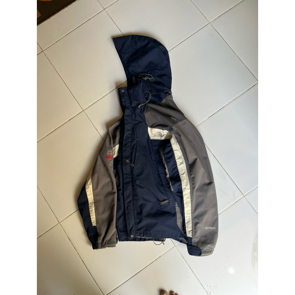 tnf hyvent | gorpcore