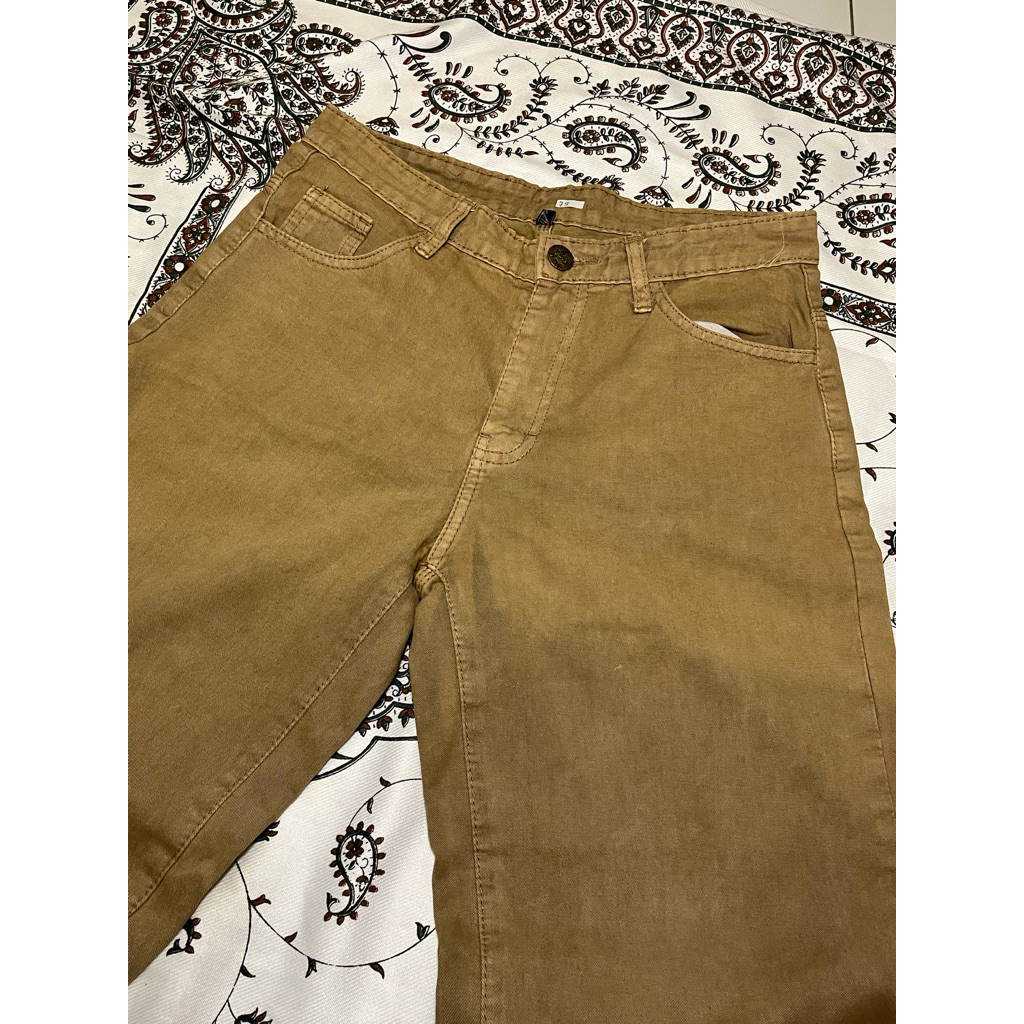 jeans coklat