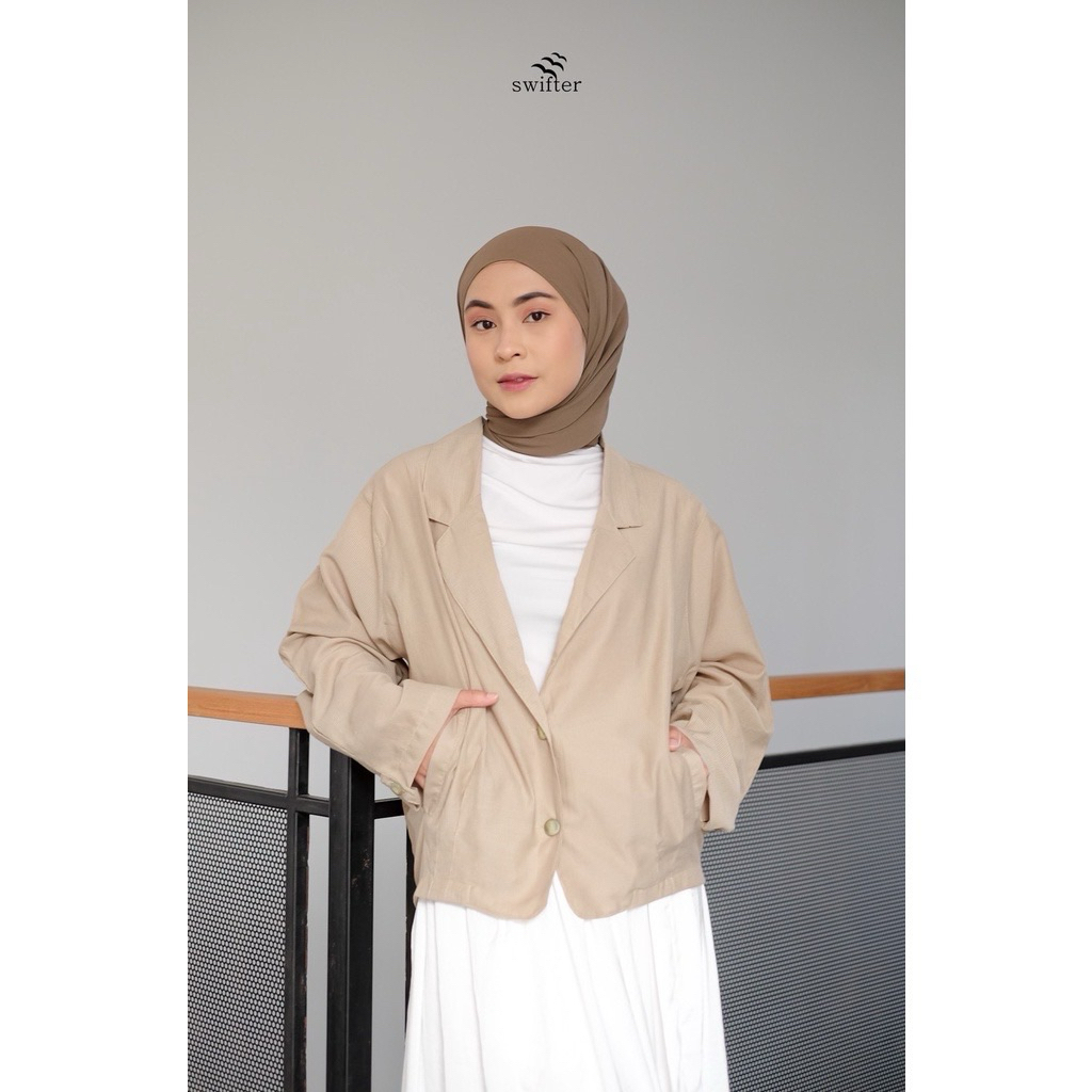 Outer/ Blazer Cream Beige by Swifter.id