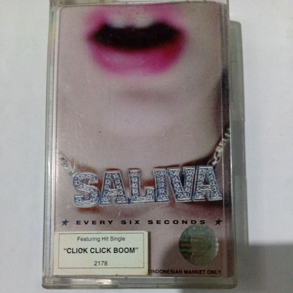 Kaset Pita Saliva. genre alternative. produksi tahun 2001