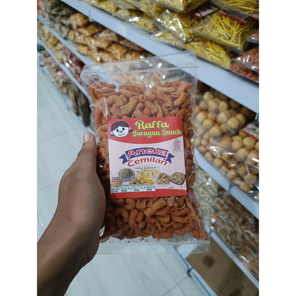

MAKARONI PEDAS ASLI RAFFA JURAGAN SNACK 150gr