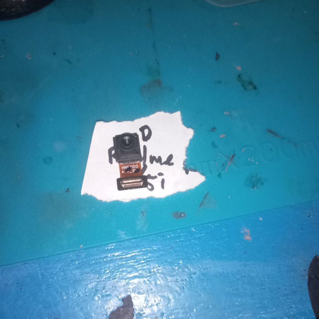 kamera depan realme 5 5i