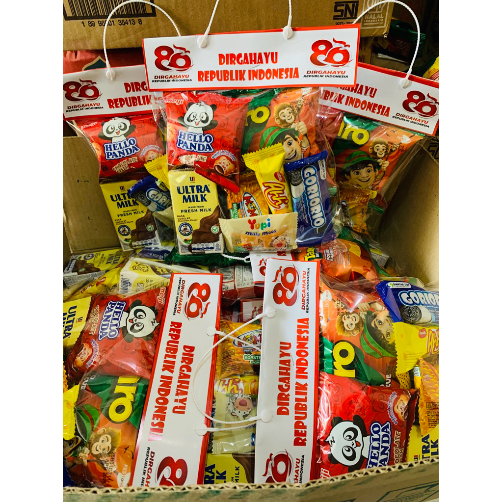 

Paket snack custom ready langsung kirim