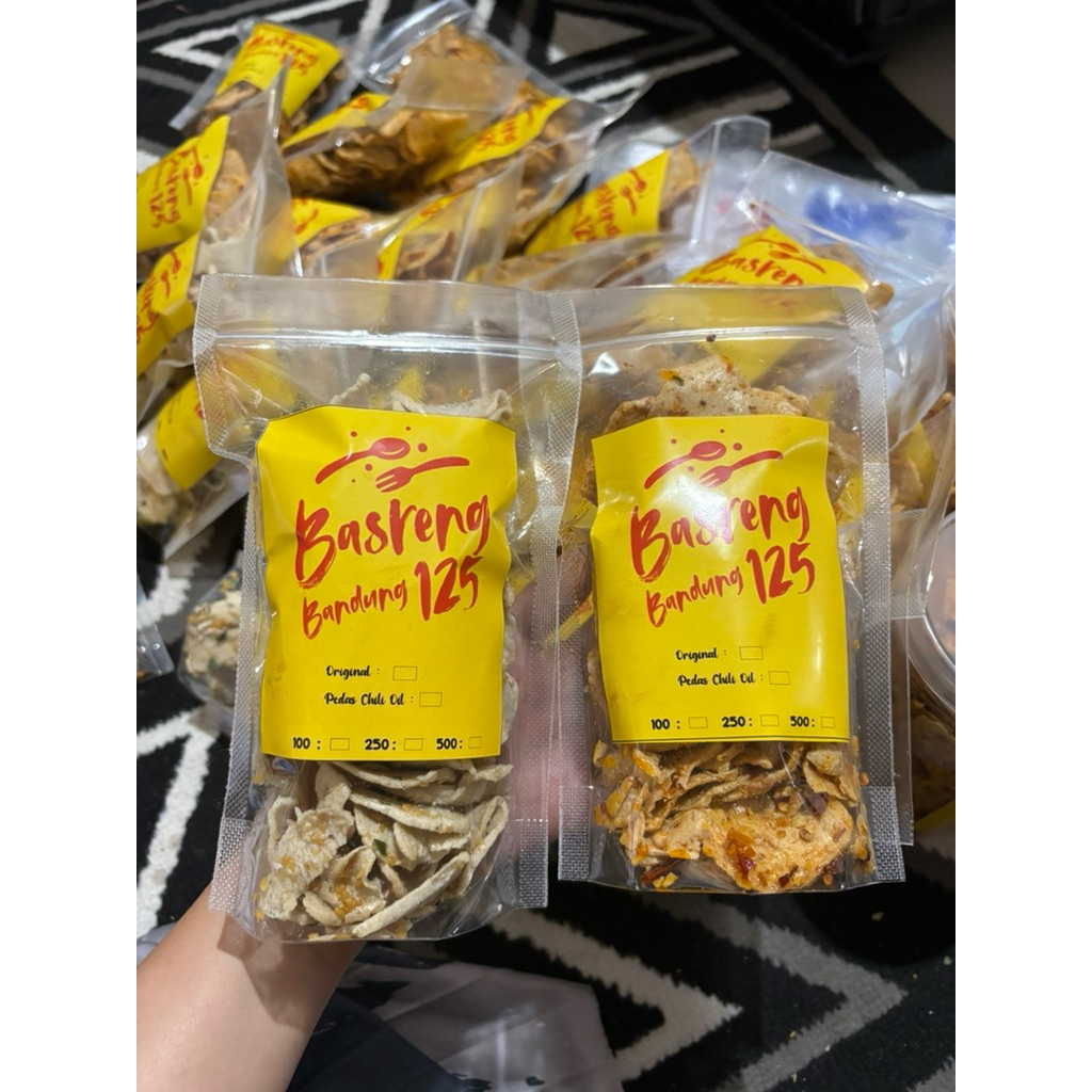 

Basreng Chili Oil tipis Pedas dan renyah kemasan pouch