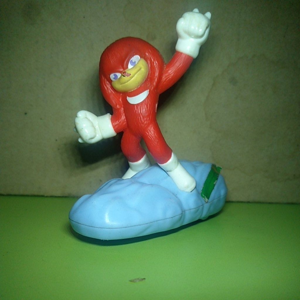 Mainan McDonald/MCD Figure Sonic the hedgehog 2021 (Knuckles)