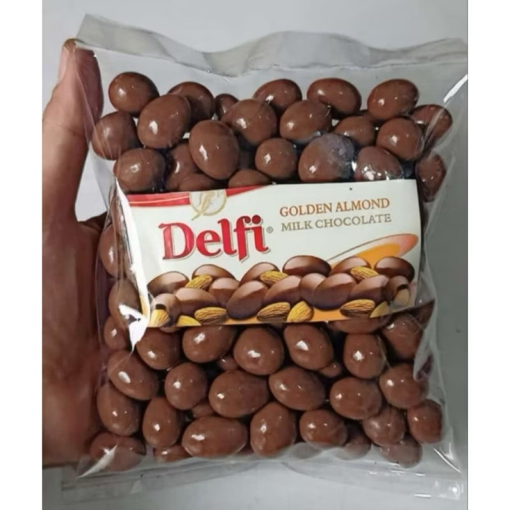 

250gram COKLAT DELFI MEDE / CASHEW DRAGRESS