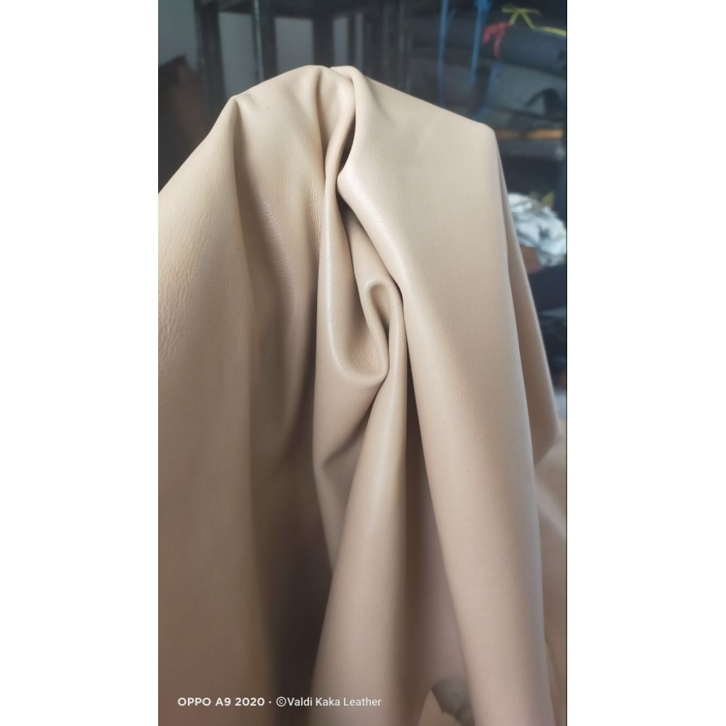 Kulit Domba asli lembaran warna cream bahan jaket kulit