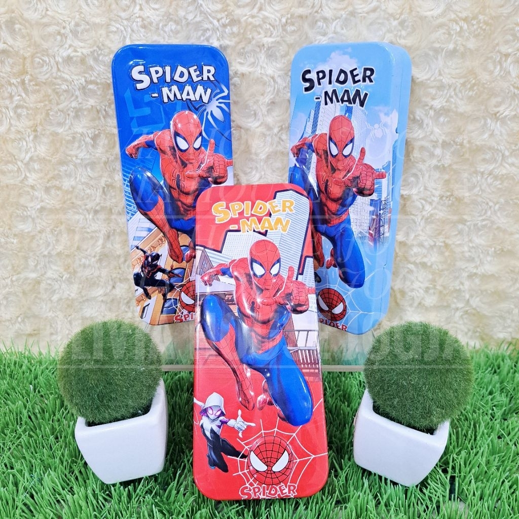 

Pencil Case Spiderman Kaleng B-8925 Kotak Pensil Spiderman Kaleng Sekat Tempat Pensil Superhero Spiderman