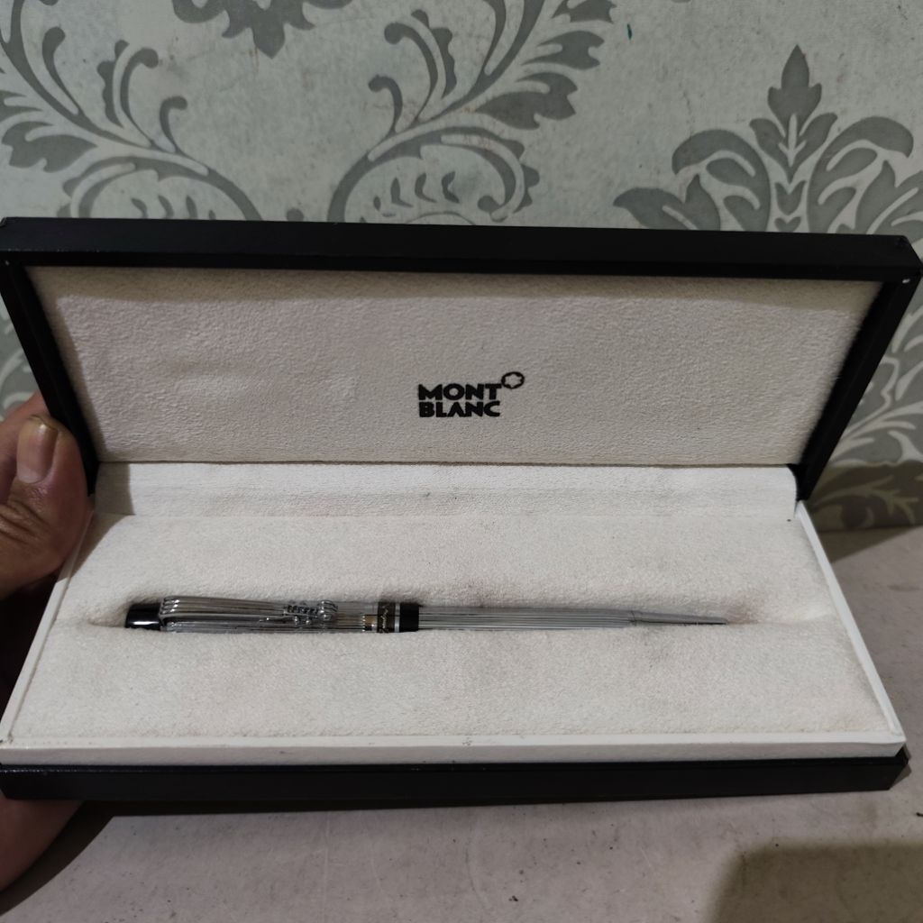 

pulpen Pena Mont Blanc preloved