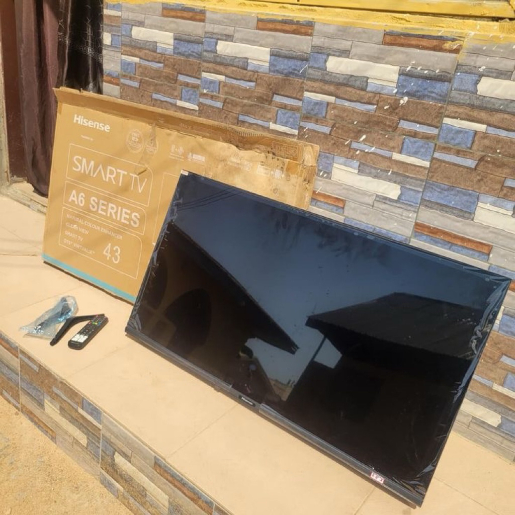 Frameless Smart Android TV Hisense 43 inch