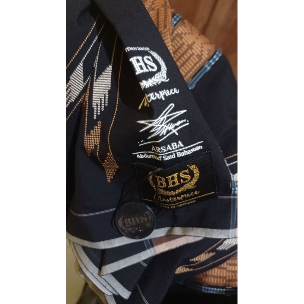 BHS MASTERPIECE SGE GOLD LIMITED EDITION LIKE NEW HANYA SARUNG TANPA DOMPET