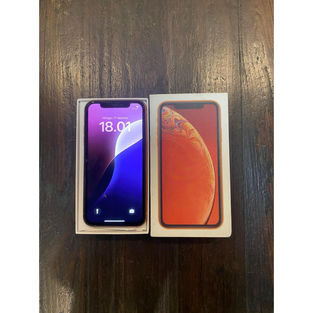 IPHONE XR 64gb INTER