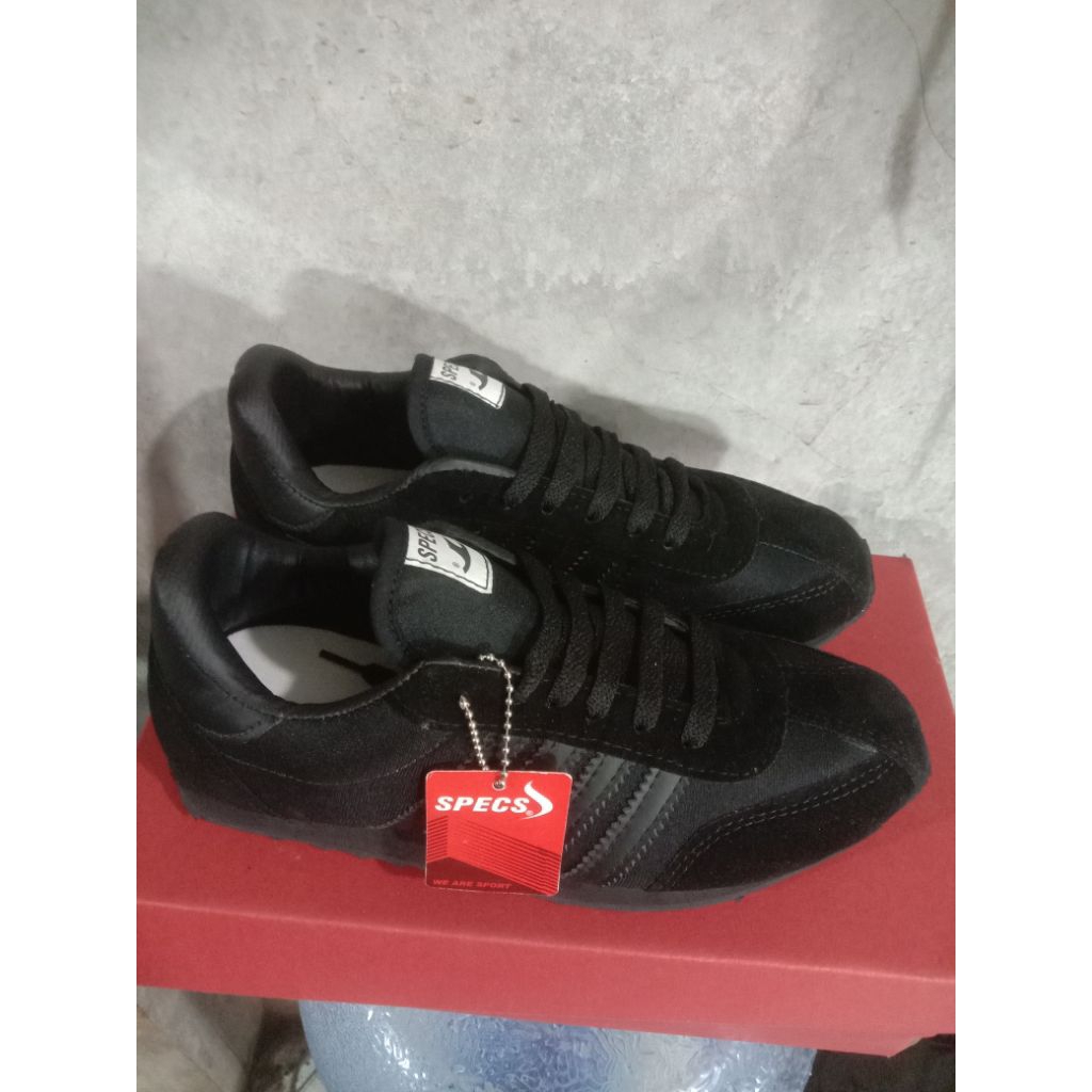 COOD SEPATU SPECS 104 HITAM 100% SEKOLAH